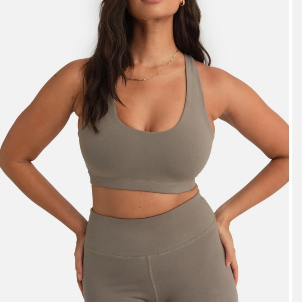 MATE the Label L Pebble Color Organic Stretch Sports Bra